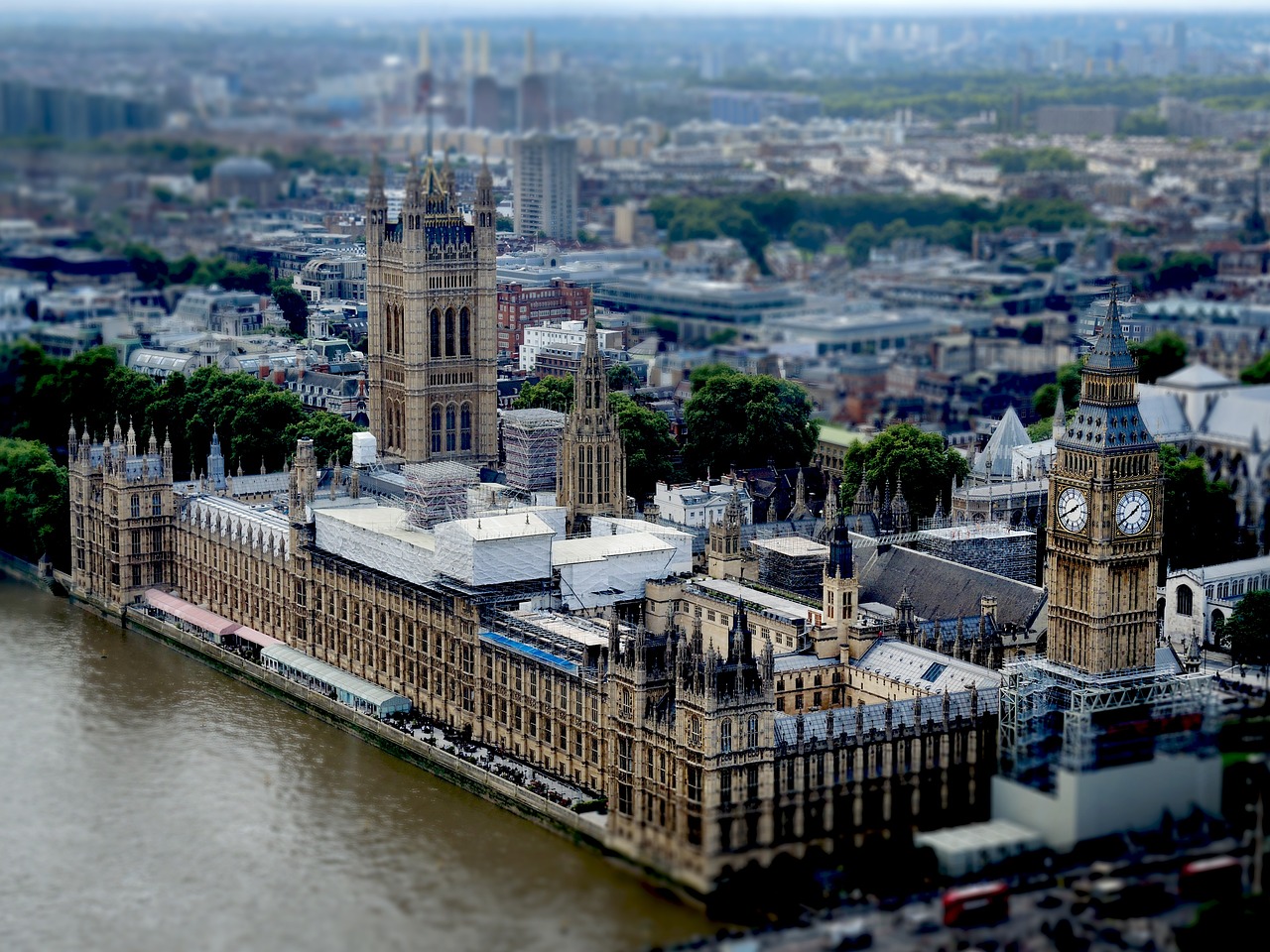 英国最新房价动态更新