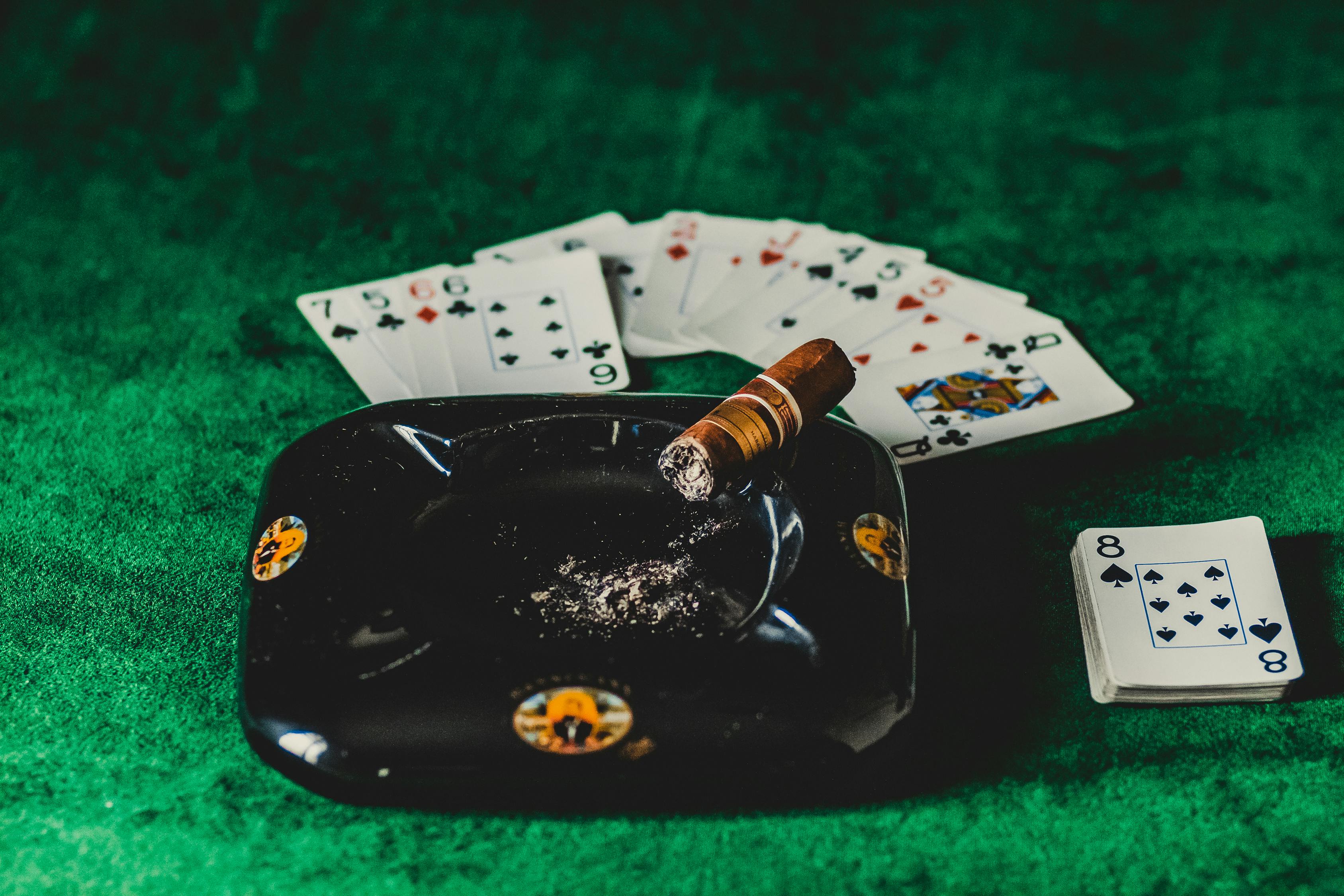 最新牌技神器，改变游戏规则的创新利器，助你成为胜利者！
